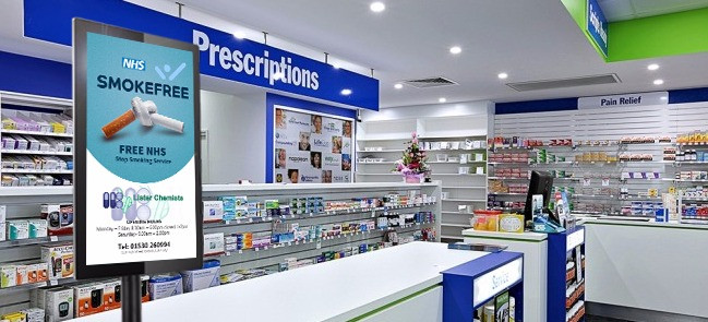 Màn hình quảng cáo được sử dụng tại hiệu thuốc